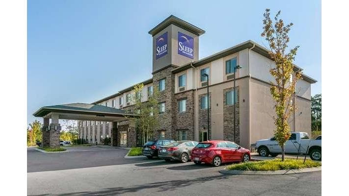 Sleep Inn & Suites
