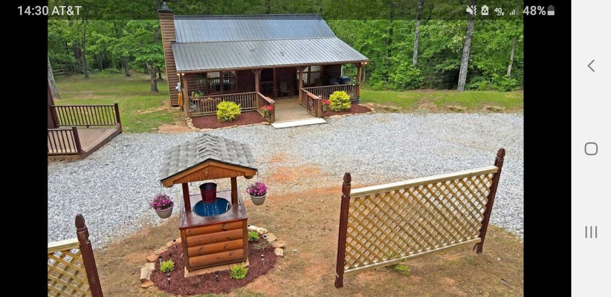 Serenity Cabin