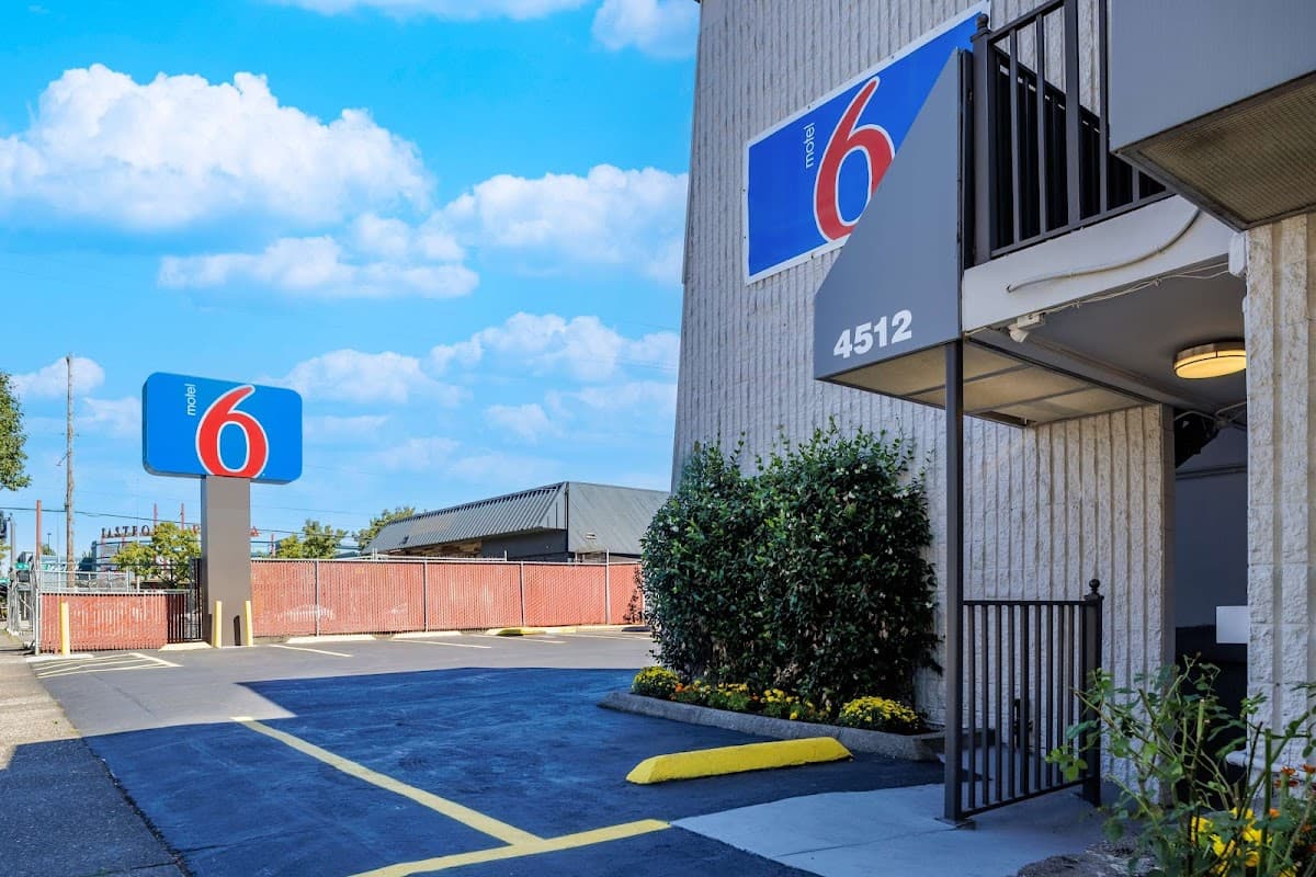 Motel 6 Portland, Or – Southeast