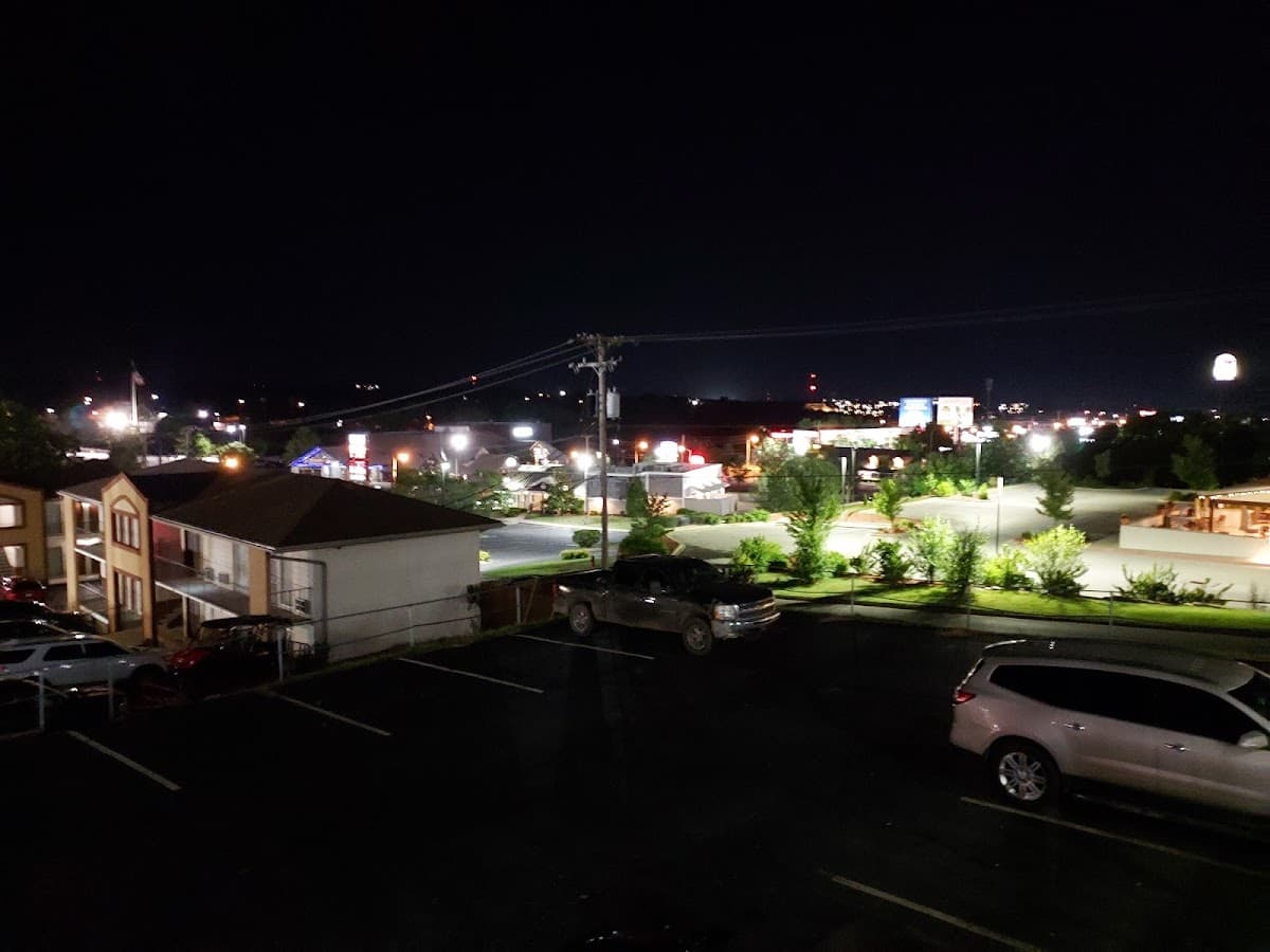 Twinkle Inn