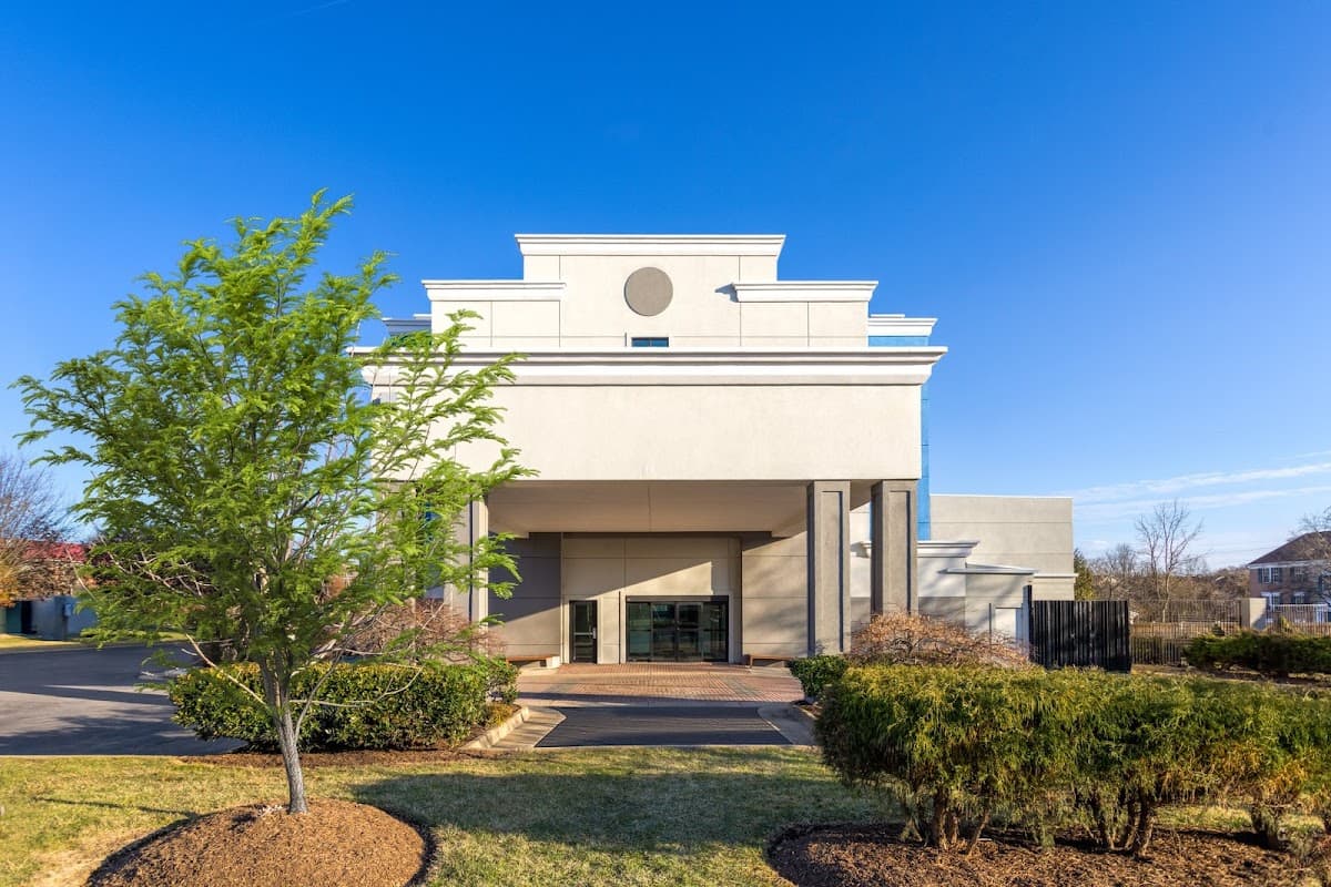 Holiday Inn Express & Suites Leesburg - Historic District by IHG