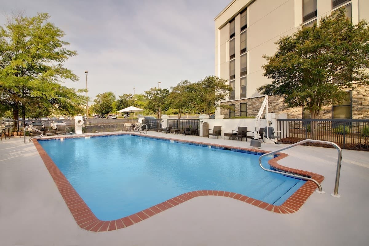 Hampton Inn Birmingham-Colonnade 280