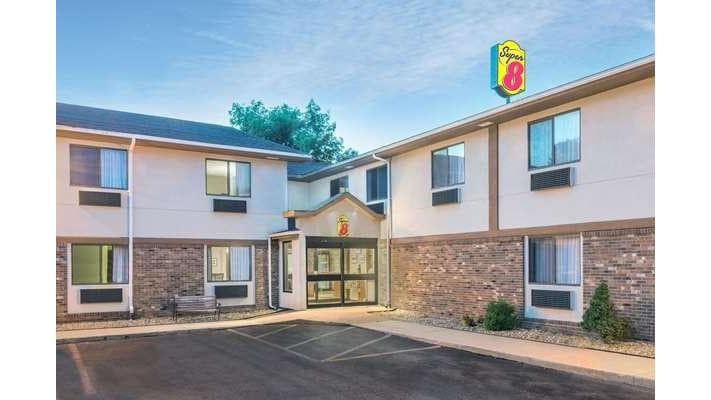 Super 8 by Wyndham Tilton/Lake Winnipesaukee