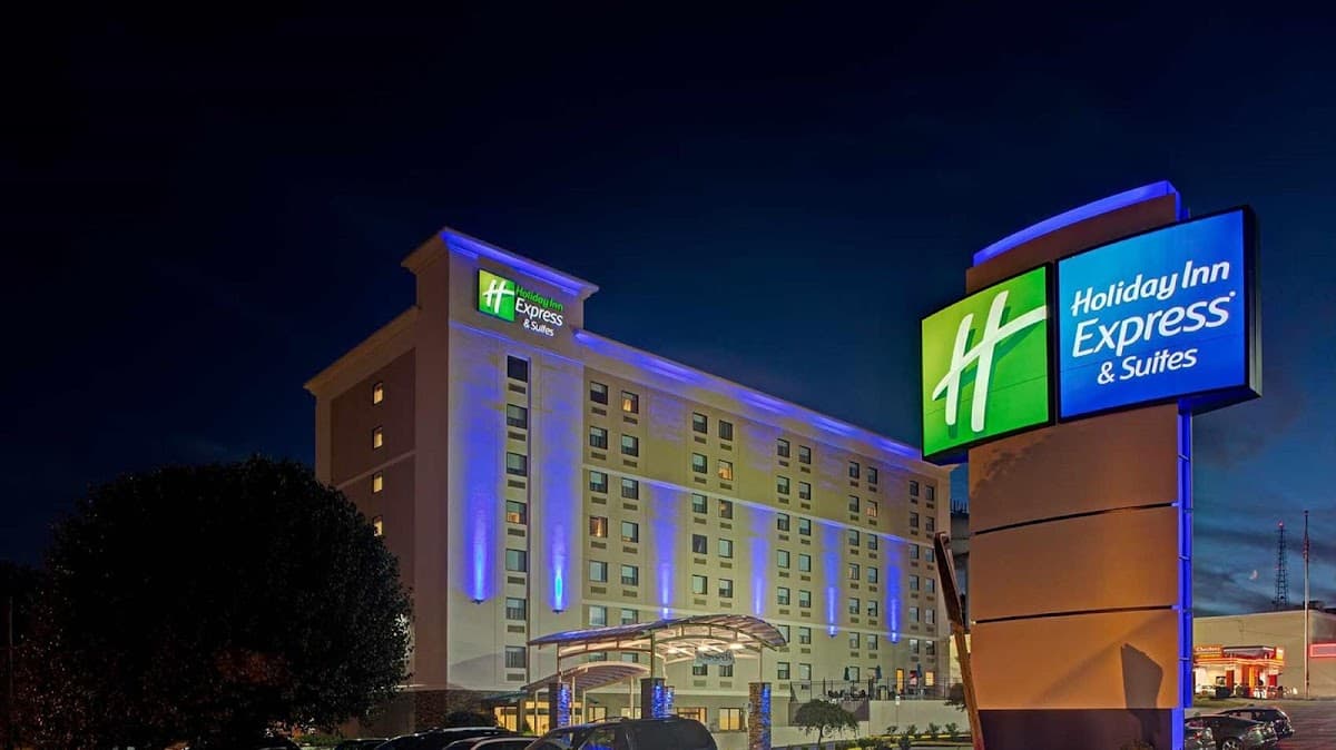 Holiday Inn Express & Suites Baltimore West - Catonsville by IHG