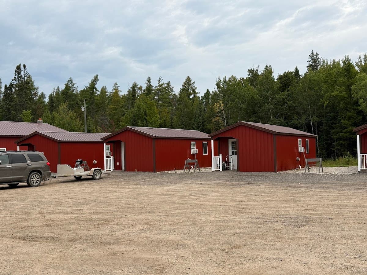 Pine Stump Lodging