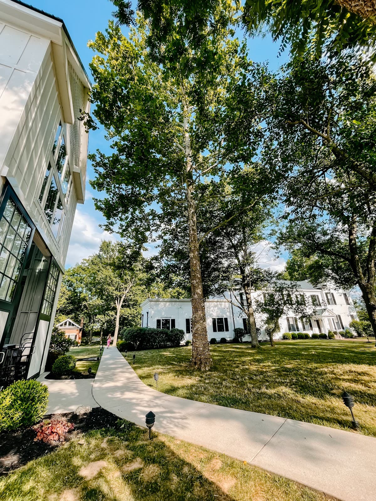 Ashford Acres Inn