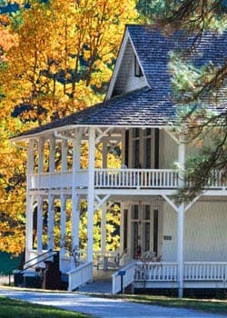 Wawona Hotel