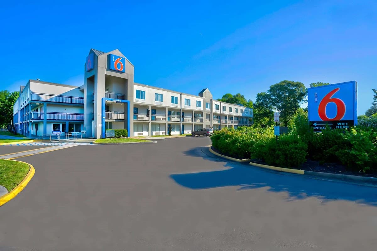 Motel 6 Virginia Beach, VA