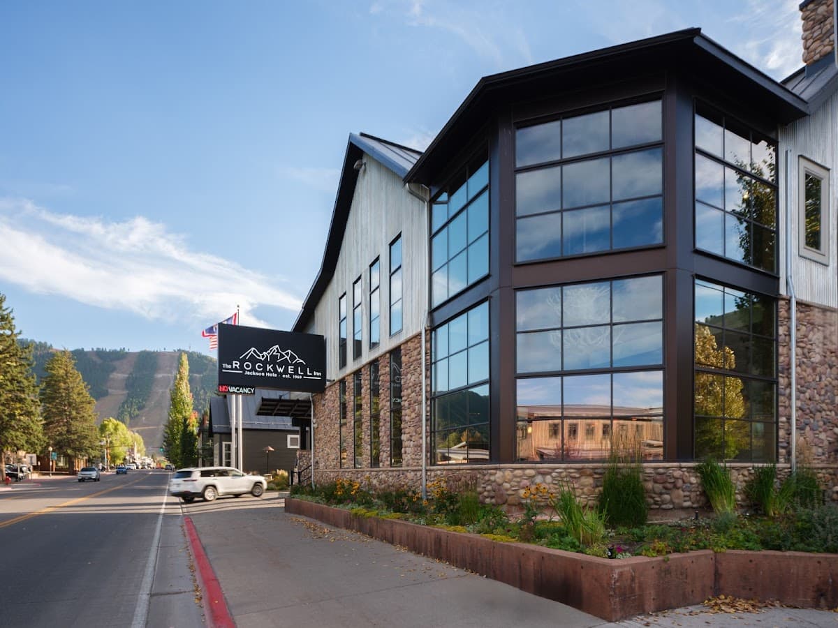 The Rockwell Inn (formerly the Lexington at Jackson Hole Hotel & Suites)