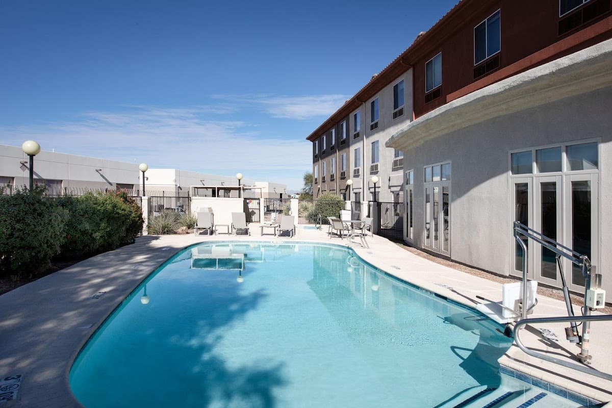 Holiday Inn Express & Suites Tucson by IHG