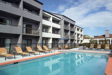Courtyard by Marriott Greenville Haywood Mall