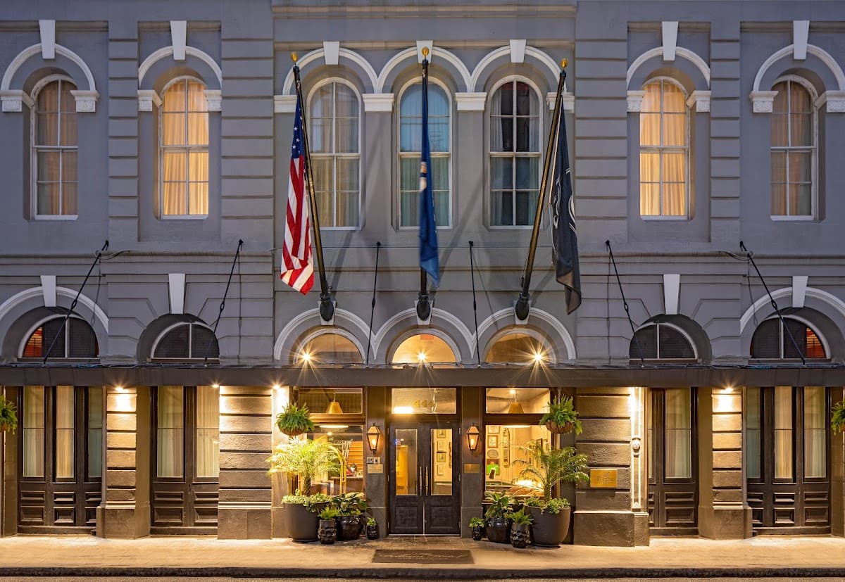 The Pelham Hotel