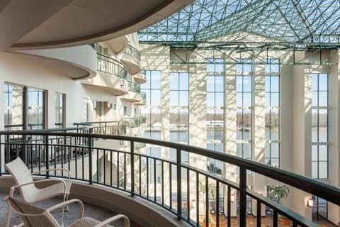 Marriott Savannah Riverfront