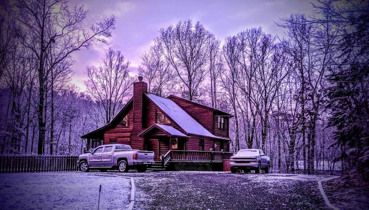 Mountain Hideaway Cabin Vacation Rental