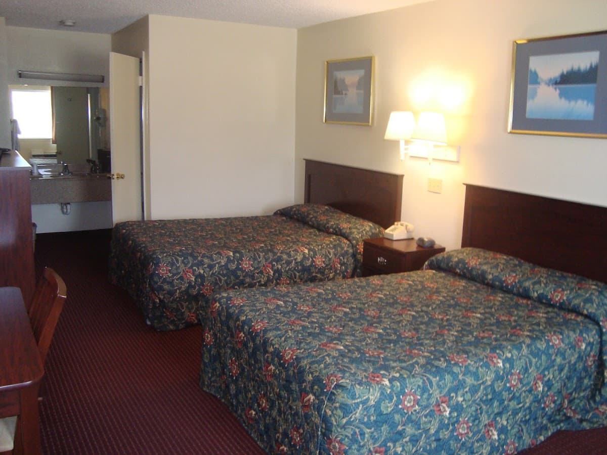Navasota Inn