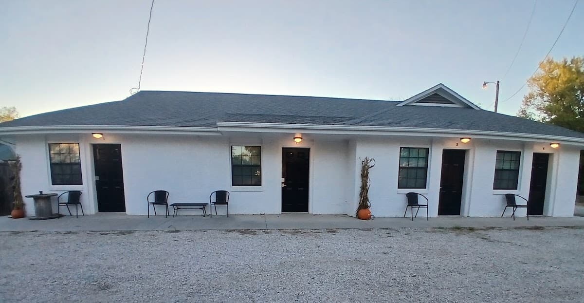 Whitetail Inn