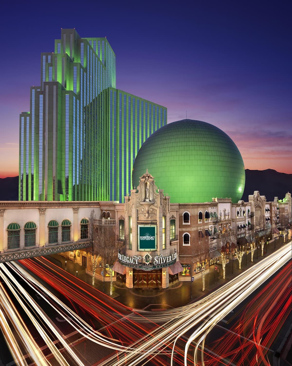 Silver Legacy Reno - A Caesars Rewards Destination
