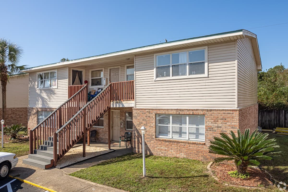 Playa Blanca Apartments