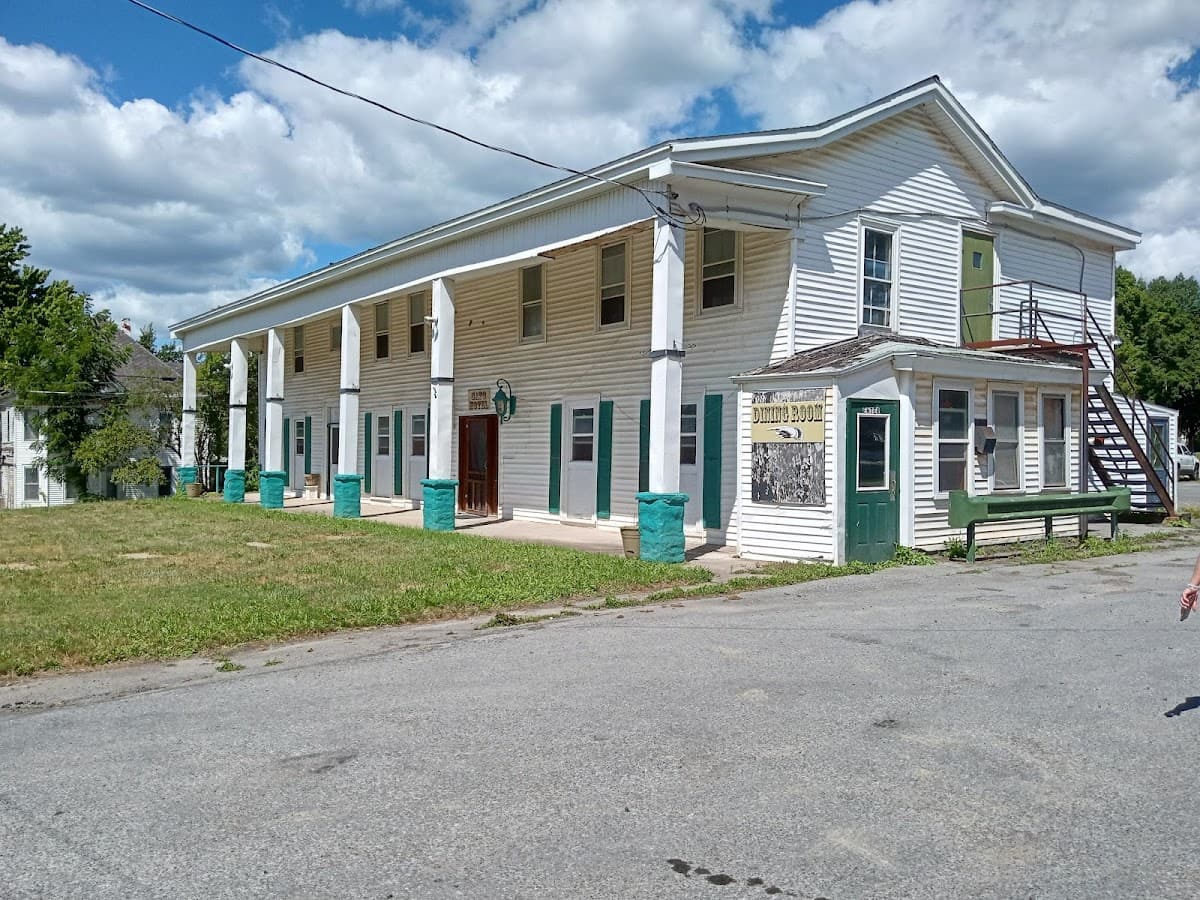 Cato Hotel