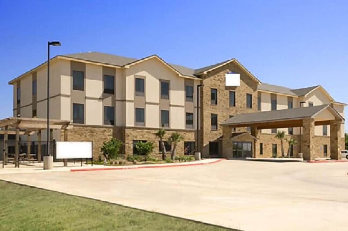 PetroStay Inn & Suites Cotulla