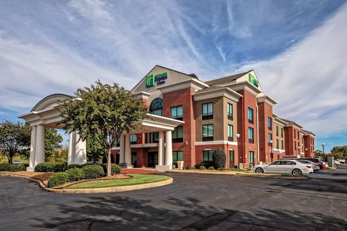 Holiday Inn Express & Suites Memphis Southwind by IHG