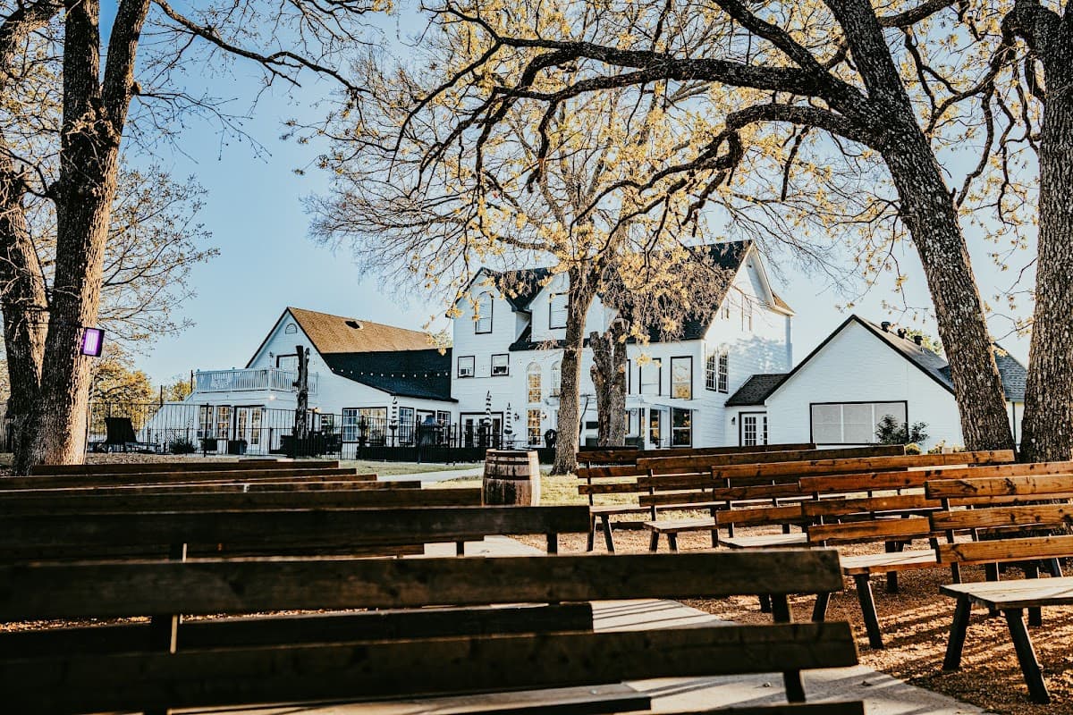 Towering Oaks Event and Retreat Center