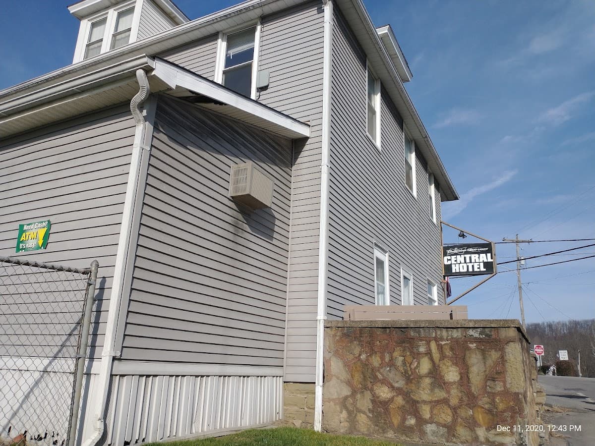 Central Hotel