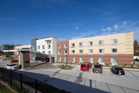 Fairfield by Marriott Inn & Suites Detroit Chesterfield
