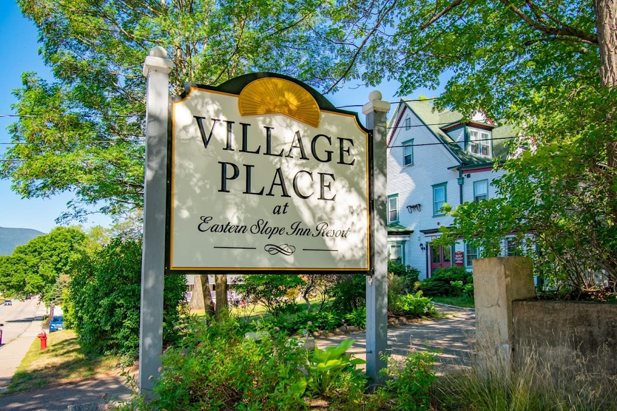 Village Place at Eastern Slope Inn Resort
