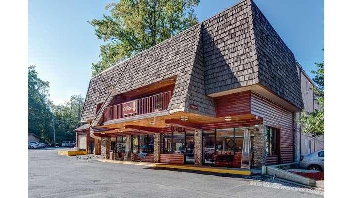 Quality Inn Creekside - Downtown Gatlinburg