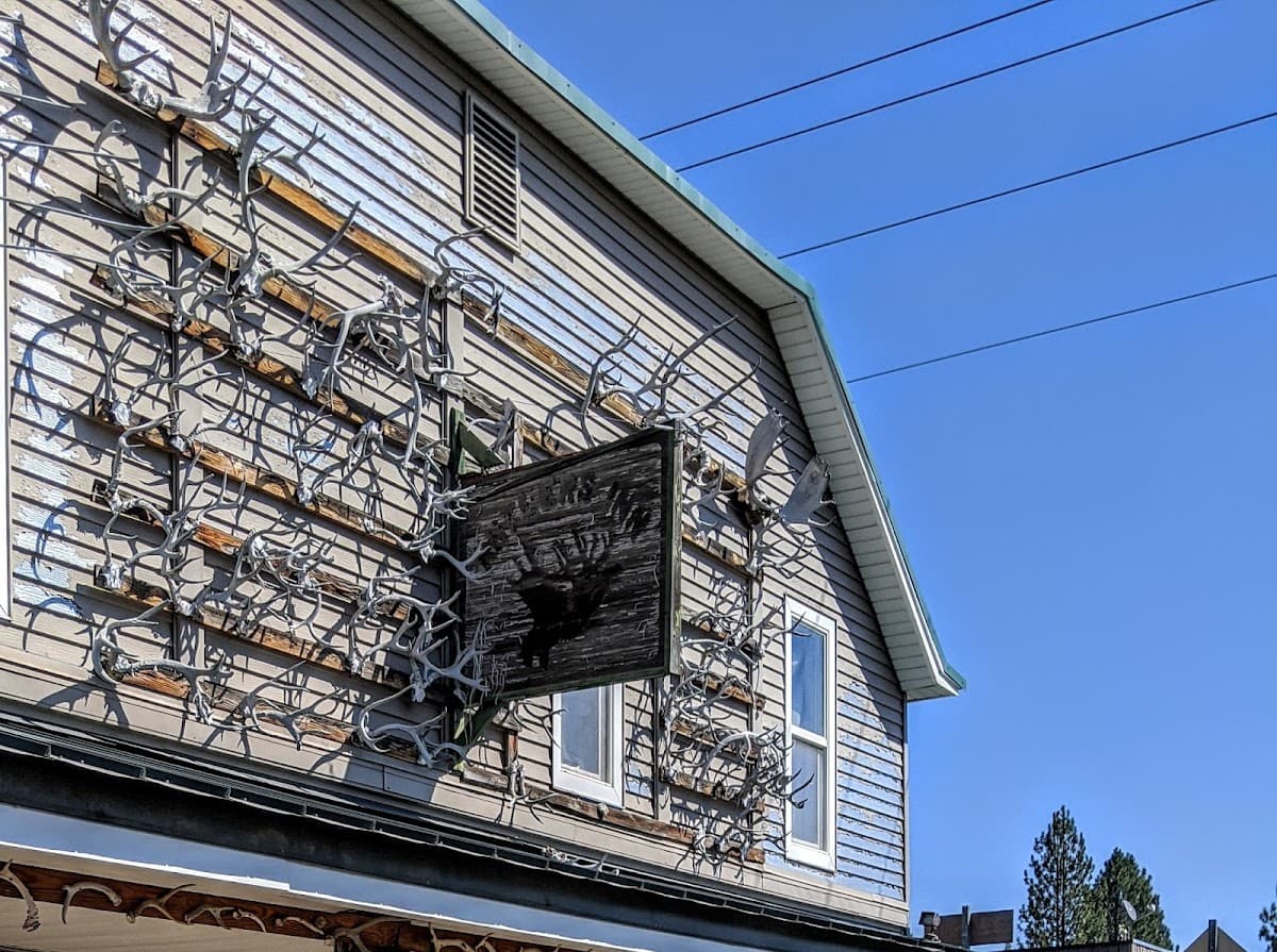 Antlers Inn