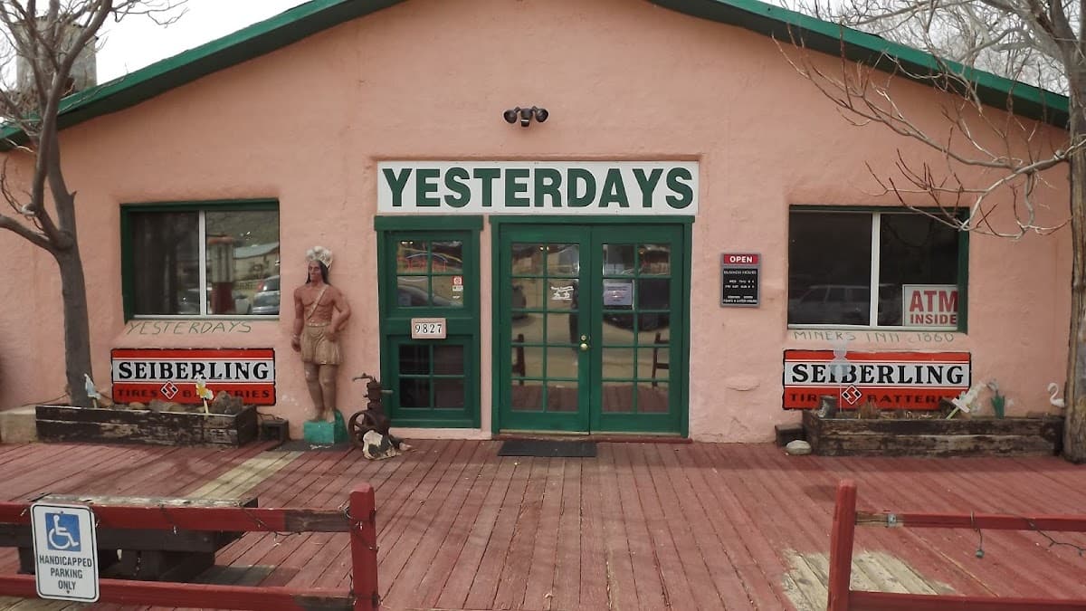 Yesterdays Restaurant & Shep's Miners Inn/Hotel