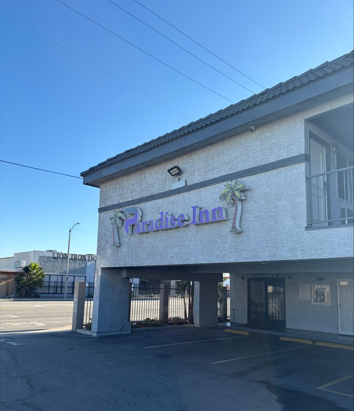 Paradise Inn