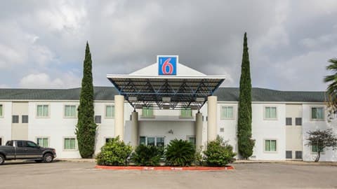 Motel 6 New Braunfels, TX