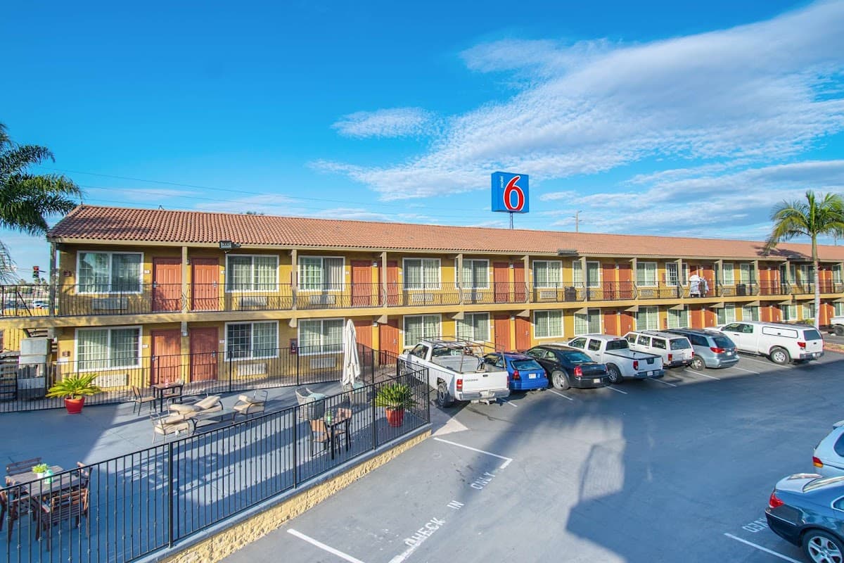 Motel 6 San Diego, CA - Southbay