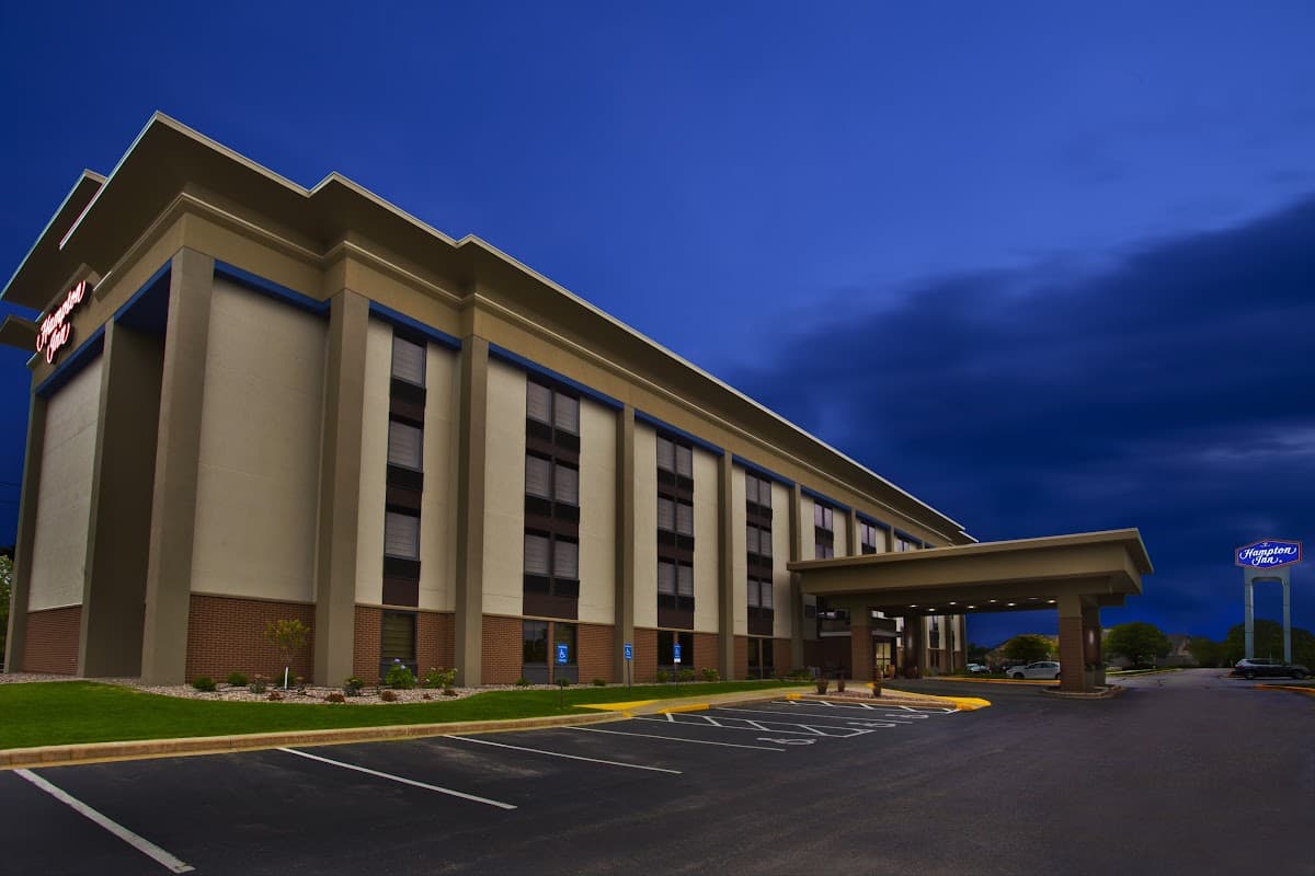 Hampton Inn Appleton-Fox River Mall Area