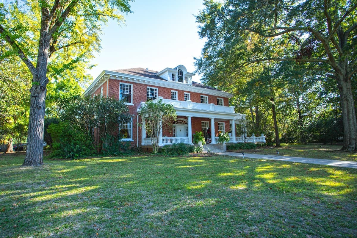 Huffman Manor Inn & Events
