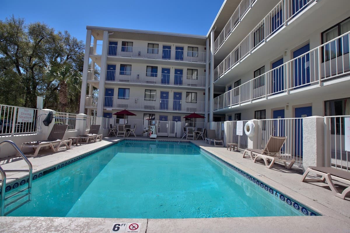 Motel 6 Tallahassee, FL
