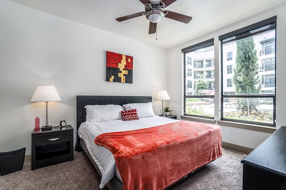 Pleasant Stay Furnished Apartments | Downtown