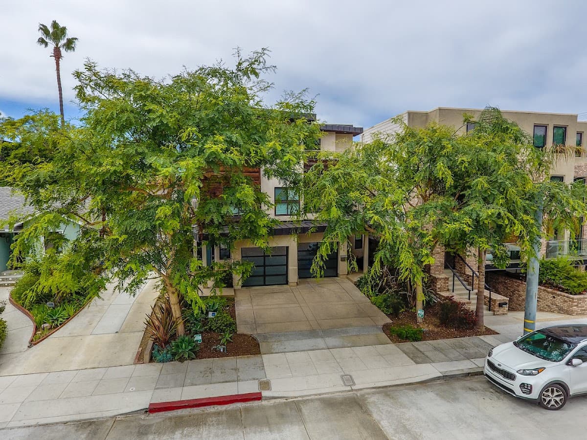 La Jolla Lofts