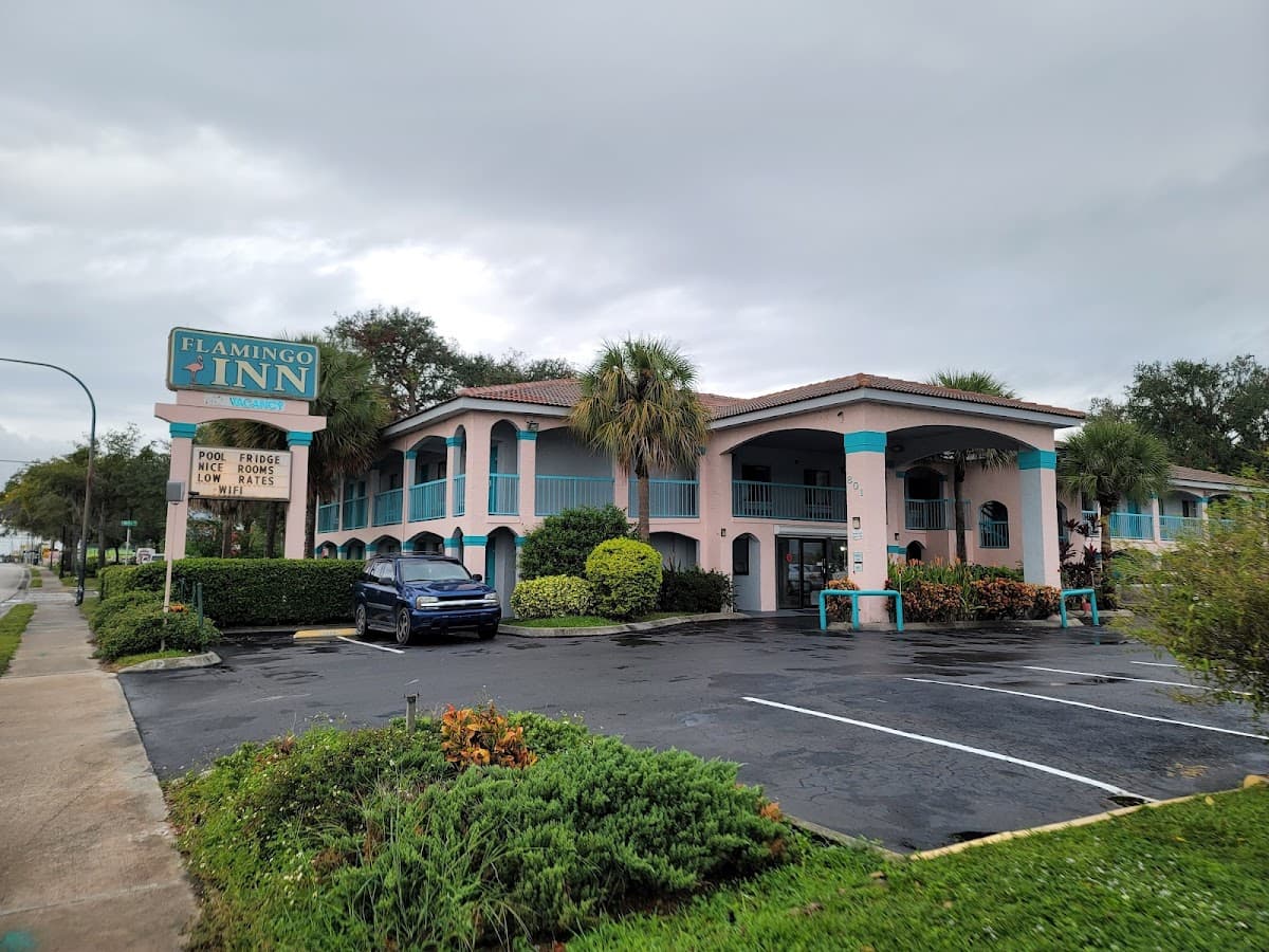Flamingo Inn