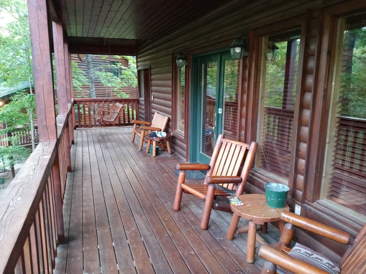 Smoky Cozy Cabin