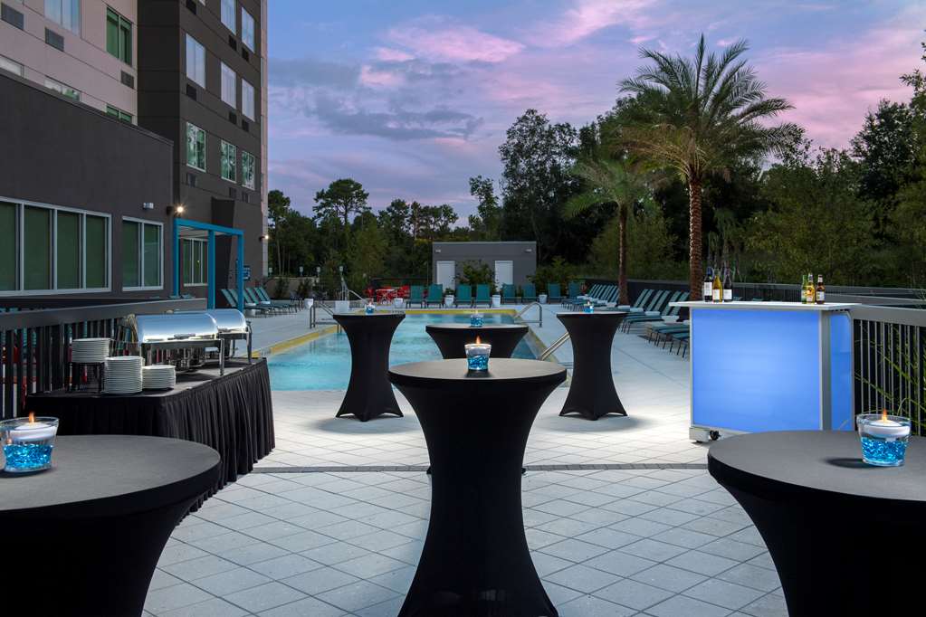 Tru by Hilton Orlando Convention Center Area