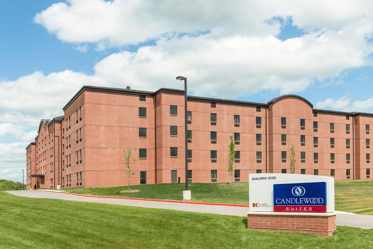 Candlewood Suites Building 2020