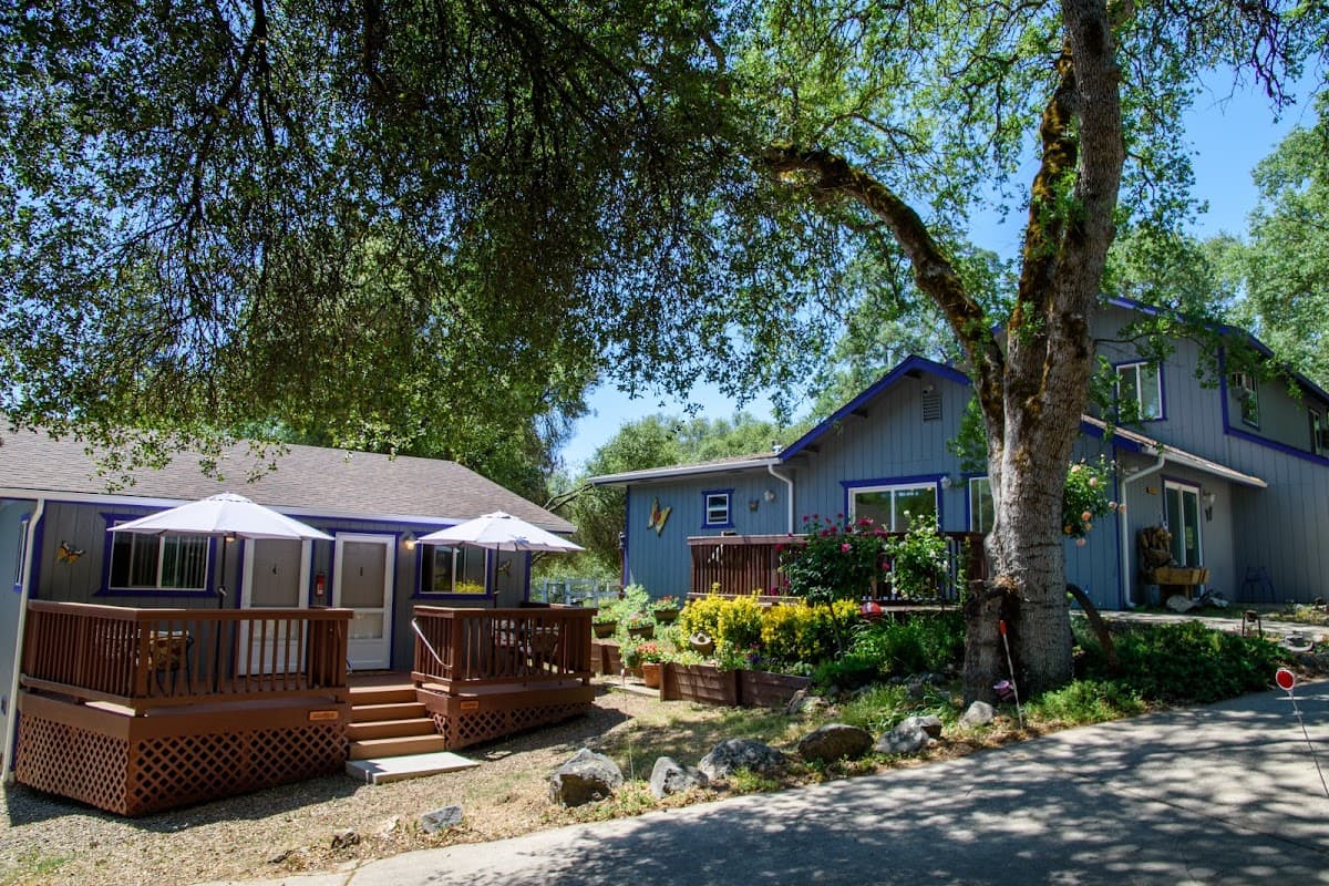 Little Valley Inn