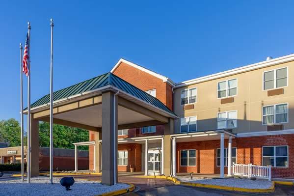 Wingate by Wyndham Waldorf/National Harbor