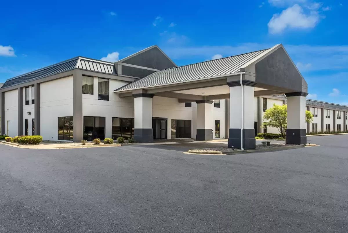 MainStay Suites Bourbonnais - Kankakee