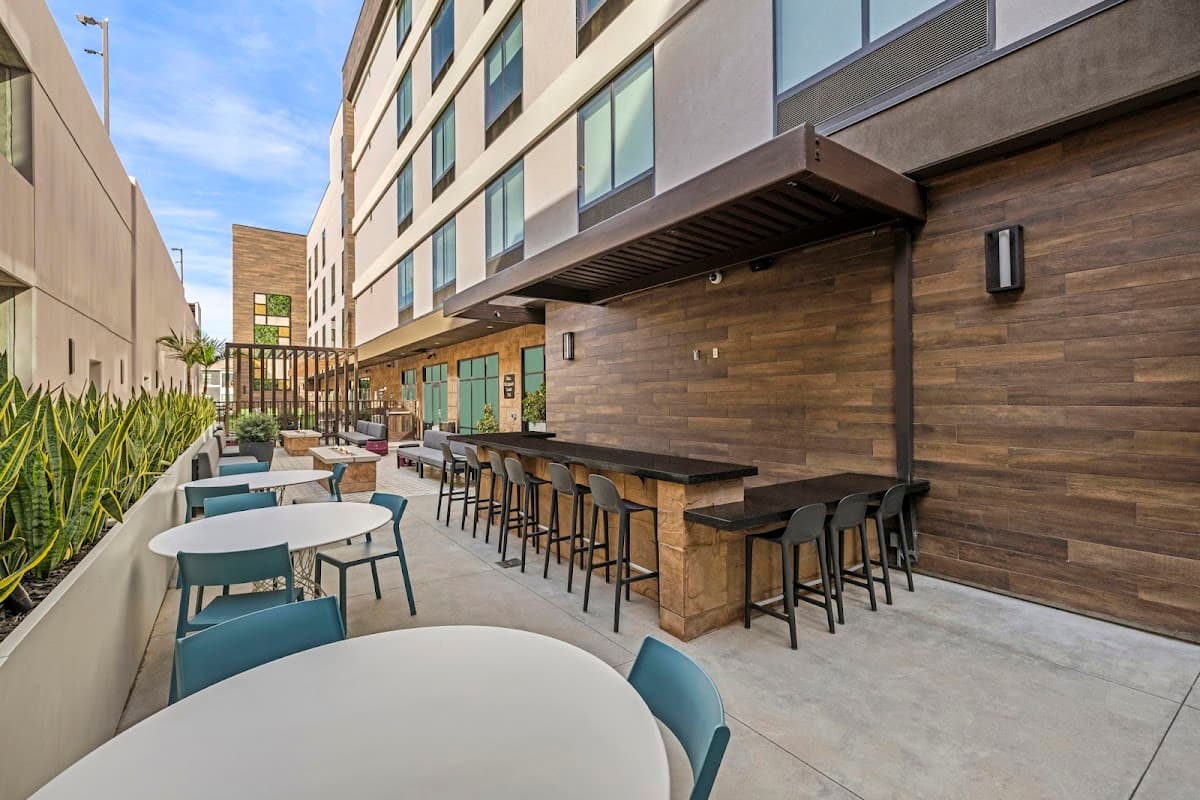 Home2 Suites by Hilton Riverside Downtown