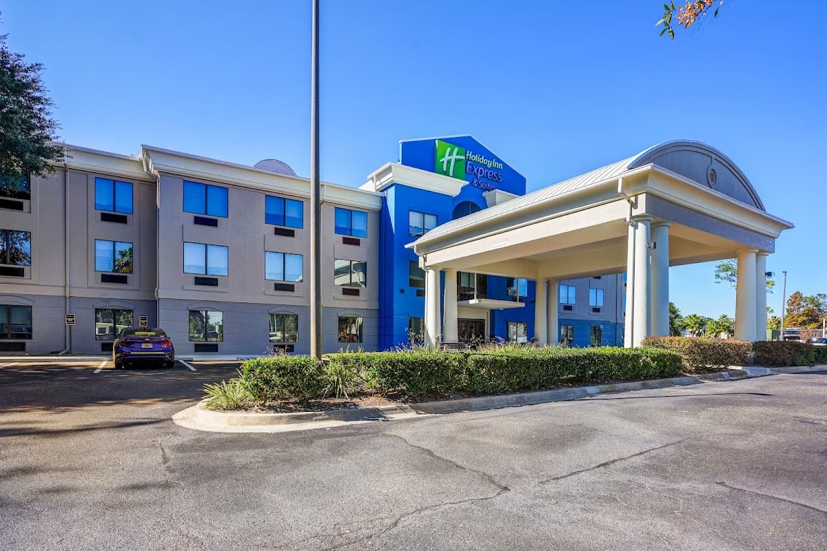 Holiday Inn Express & Suites Jacksonville - Atlantic Beach by IHG