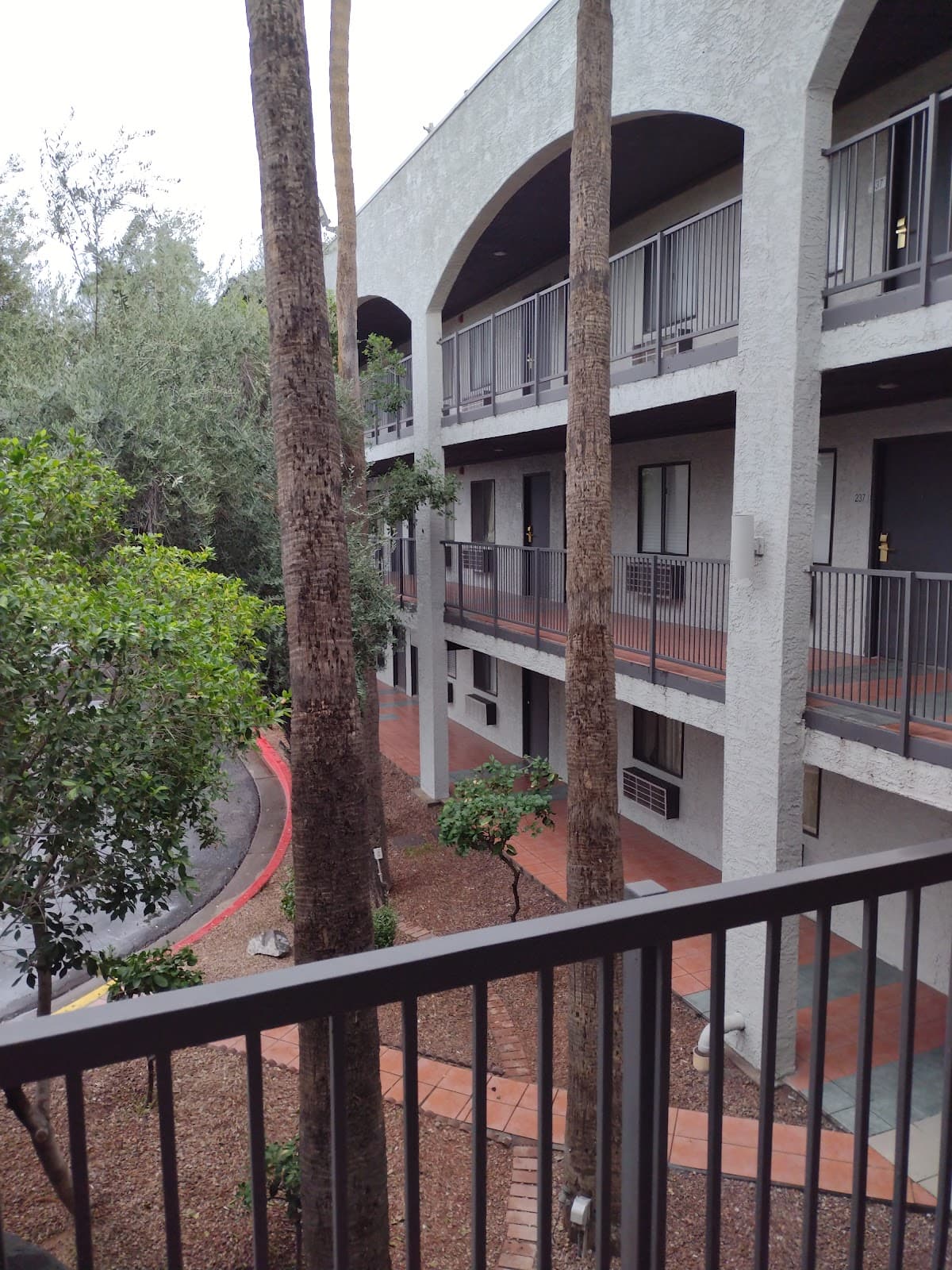 Victory Inn Suites